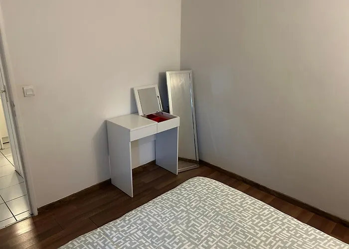 Deux Jardin Parking Portet-sur-Garonne