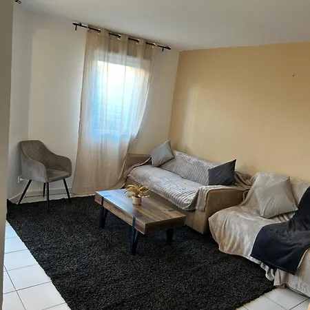 Deux Jardin Parking Portet-sur-Garonne