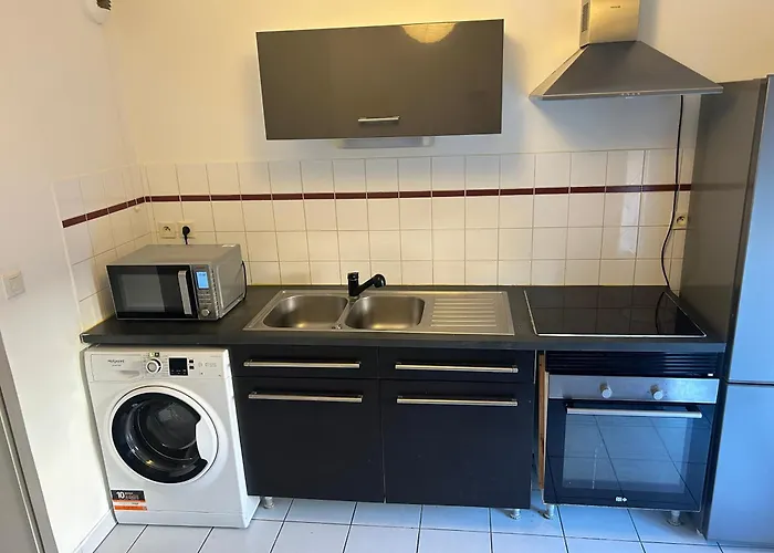 Deux Jardin Parking Апартаменты *